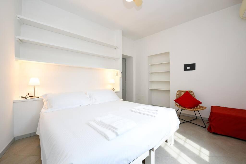 Oleandro Apartment Directly On The Lake Gargnano Esterno foto